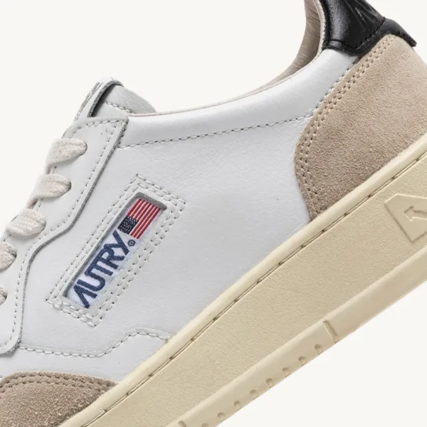 Donna Autry Donna | – Sneaker Medalist Low in Pelle Suede Bianca Nera
