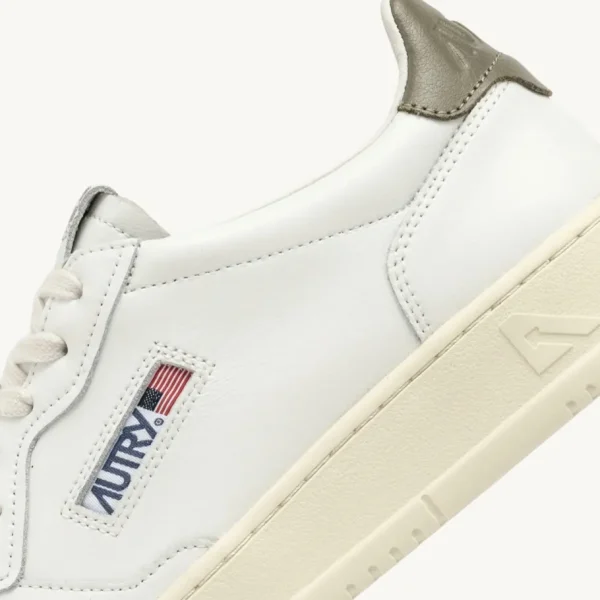 Uomo Autry Uomo | – Sneaker Medalist Low in Pelle Bianca e Covert Green